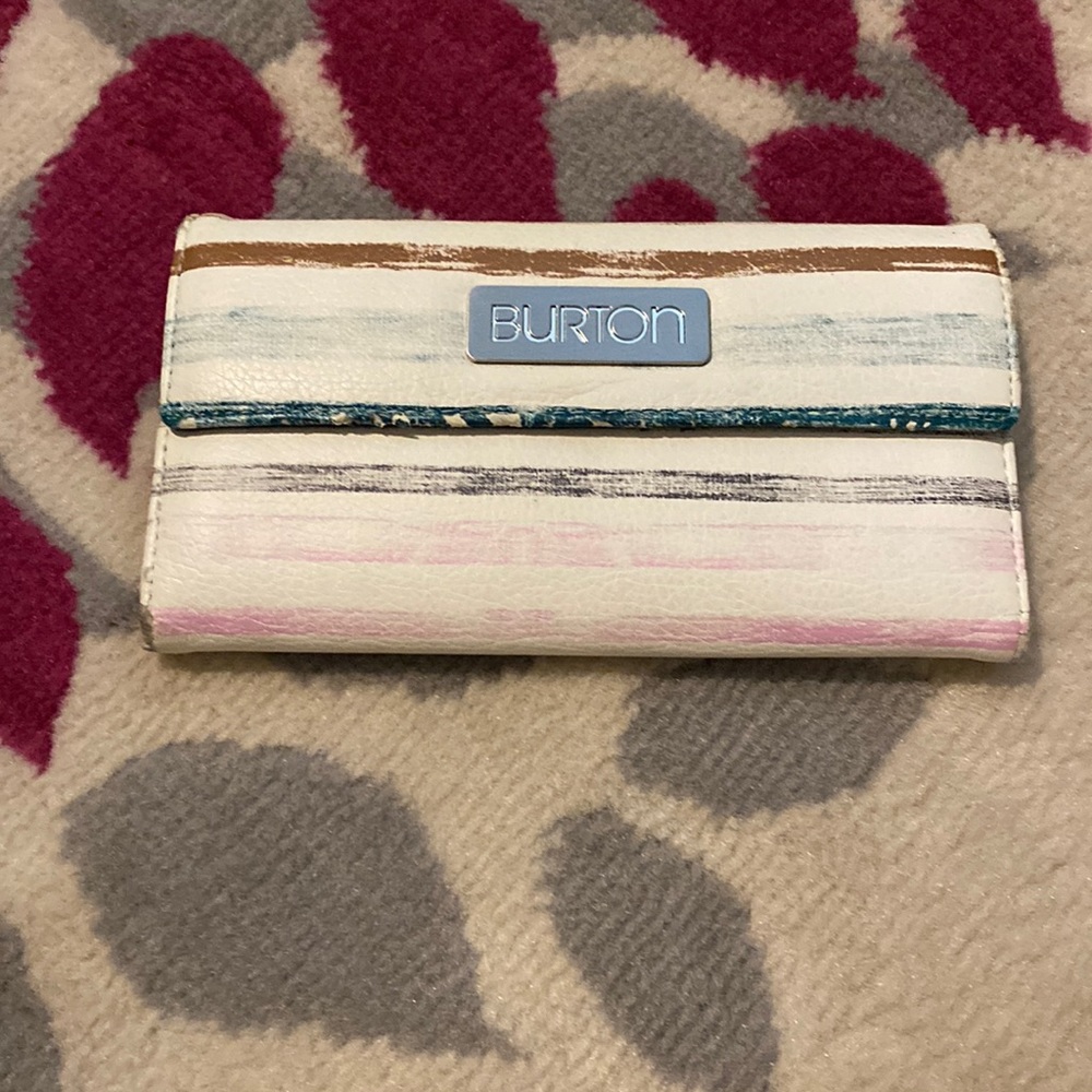 Burton wallet